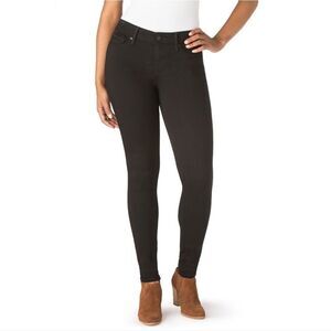 Signature by Levi Strauss & Co. Women's 6M Modern Skinny Jeans